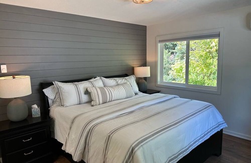 Neskowin House | "Ultimate Coastal Living, Neskowin golf and views! 30+ day rental only.
