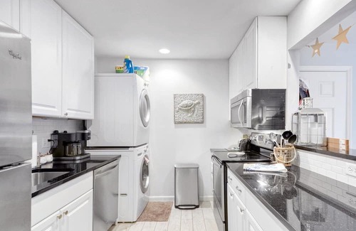 East Beach Condo | Ocean Walk E5 in St Simons Island
