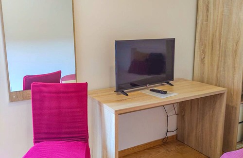 Gois Cottage | 5 Minutes from the River Beach, Room in Góis in a Quiet Rural Place