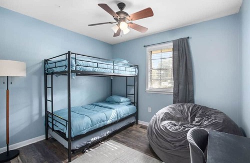 Hattiesburg House | *NEW* Cozy Retreat! 3-min to USM
