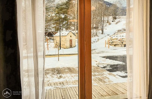 Sollieres-Sardieres Apartment | Vrbo Property