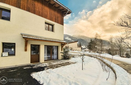 Sollieres-Sardieres Apartment | Vrbo Property