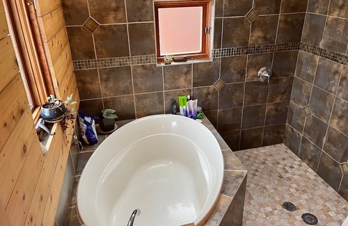 Port Townsend House | 3 BR Treehouse near Fort Worden