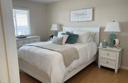 Green Creek Condo | 3 bedroom, 2 bath "SUNSET" condo in Anglesea with pool!