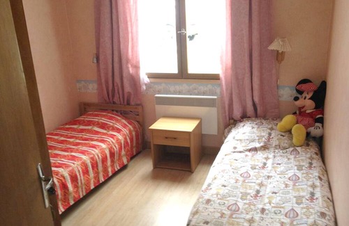 Chandolas Villa | Homerez - Spacious villa for 7 ppl. with swimming-pool and terrace at Chandolas