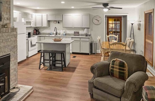 Cadiz Cottage | Seasonal lake view, hot tub . Ample amenities for your stay at the lake.