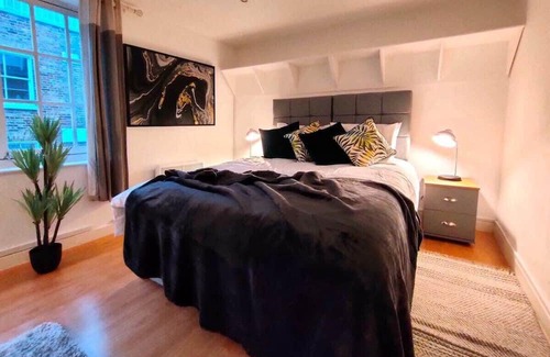 London City Centre Apartment | Livestay Studio Apartment on Covent Garden*3