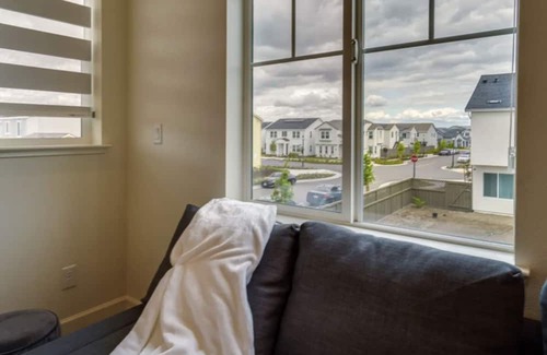 Tracy House | Tracy new 2 bed 2 bath Home