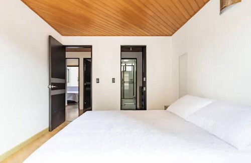 Cuidad Jardin Norte Apartment | 120Mt2, 5 star Peacefully -Exclusive Zone North Bogota