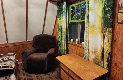 McKenzie Bridge House | Small A-frame cabin for 2 for adventures in the McKenzie Valley! Pet friendly.