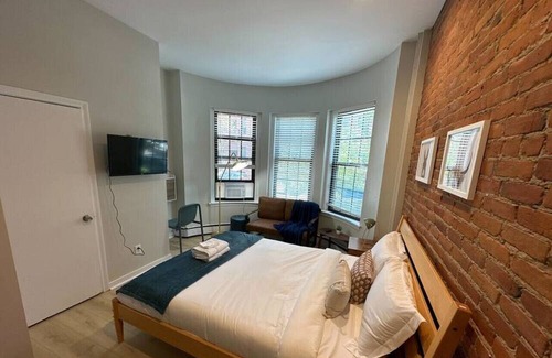 Prudential - St. Botolph Apartment | Serene Studio with Cozy Atmosphere
