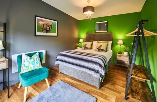 South Charlton Cabin | Host & Stay | Forest Green Lodge