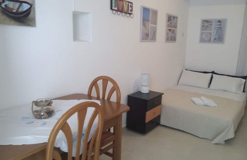 Poros Apartment | Charming and brand new central Studio on Poros