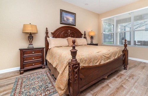 Crestwynd Bay Villa | 5 BD 5 BT villa in Windsor Hills Resort