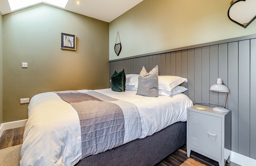 Marsh Lane Cottage | 4 bedroom accommodation in Sheffield