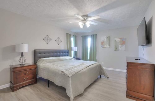 Murfreesboro House | OSborne- near VA/ soccer and baseball fields.