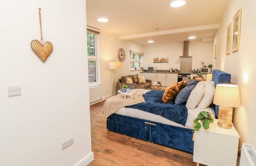 Peterborough Cottage | 2, romantic in Peterborough