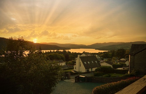 Bowness-on-Windermere Cottage | Crescent House - Luxury Cottages