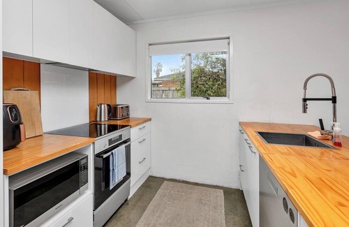 Ruakaka House | Ruakaka Coastal Reserve Retreat