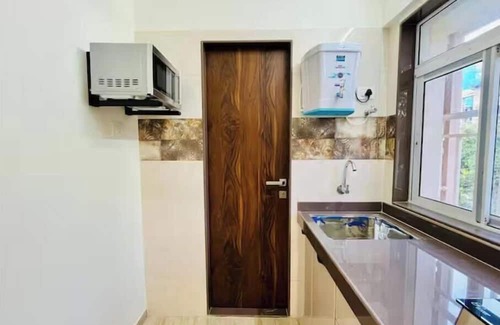 Kandivali East Apartment | Studio Apartment by THE BNB STAY - Malad West