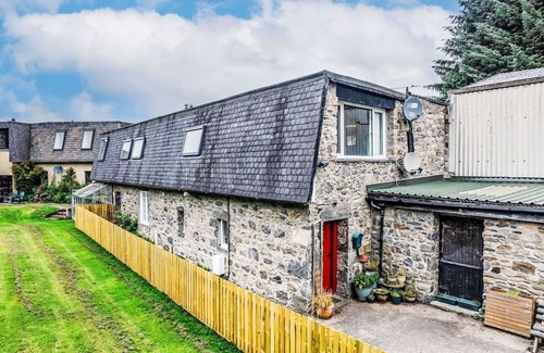 East Lewiston House | Stunning private villa for 6 people with TV, patio and panoramic view