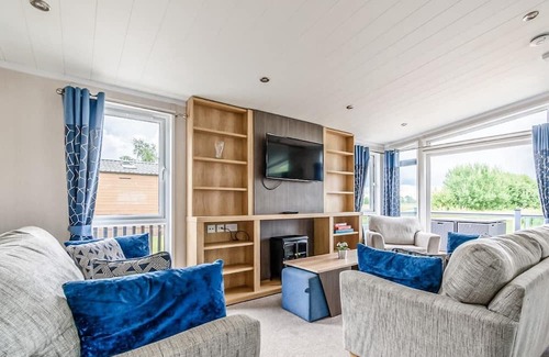 Potterhanworth Ski Chalet | 2 bedroom accommodation in Potterhanworth