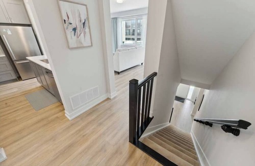 Ottawa Division House | Upscale 2BED | Central Barrhaven