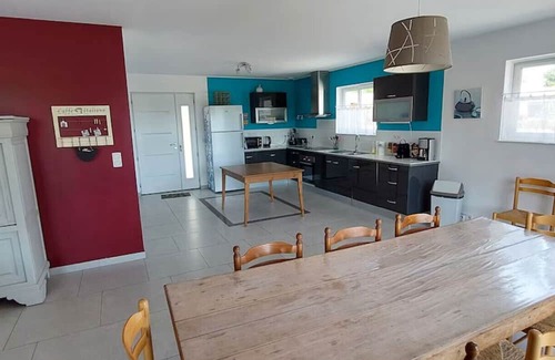 Joyeuse Villa | Villa 'Loumapé' with Private Pool, Wi-Fi, and Air Conditioning