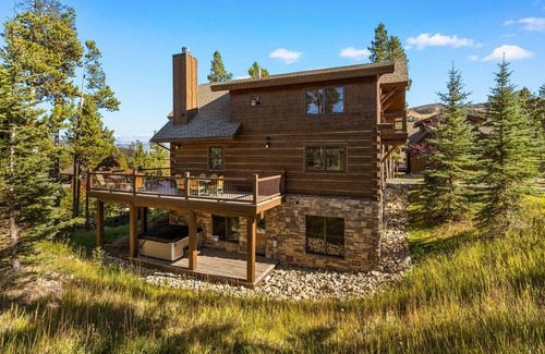 Powder Ridge House | Entire Home In Big Sky - Ski IN/Out