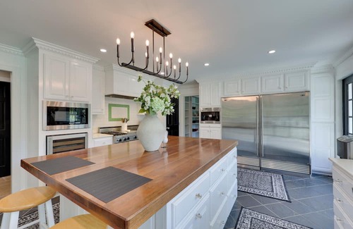 Louisburg House | Game Room & Pool! Luxe Louisburg Farmhouse
