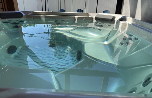 Fulton House | Family/Business-House, Lk Harriet, Pavilion Hot Tub, Games Room Arcade Game