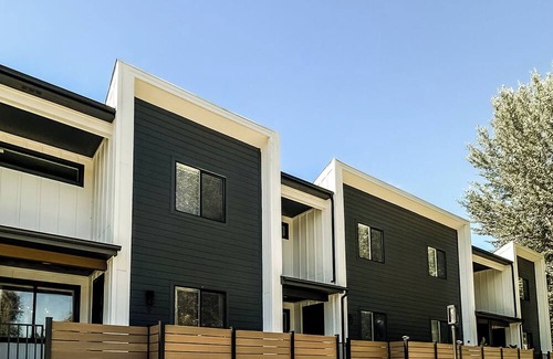 Greeley House | Modern Private 1BR + Bath Access