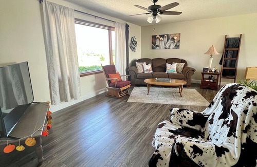 Spink County House | Hunting Lodge Outside of Redfield, SD