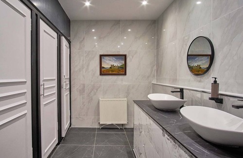 Oban Hotel | Stylish Oban Harbour Retreat | On-Site Dining, Free WiFi & Steps to Ferries