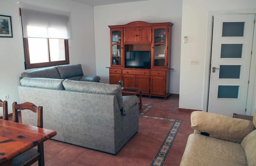 Armilla Villa | Spacious and private house near Granada