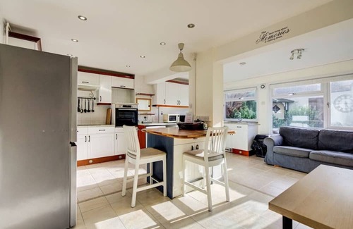 Tilbury House | Spacious Home – Perfect for Groups & Families