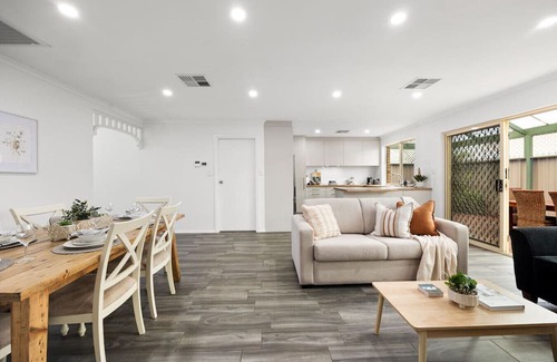 North Haven House | North Haven Days—Modern Comfort near the Beach