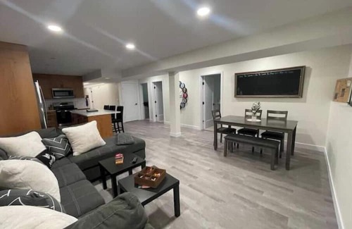 Terrace House | Lower Retreat on Churchill, Terrace