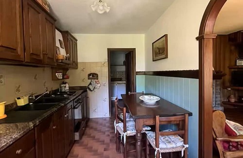 Doganaccia House | House with private garden and mountain views