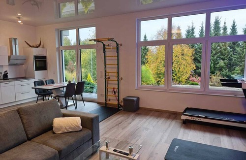 Drolshagen Apartment | Modern studio apartment in a quiet city center location