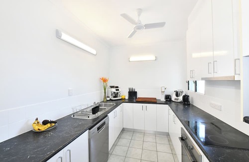 Larrakeyah Apartment | Welcome to Bush Chook Haven an iconic Territory 3 bedroom newly renovated gem