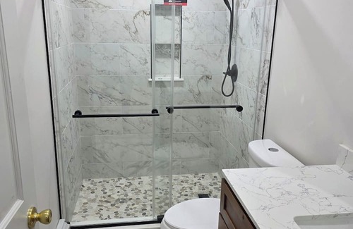 Blossvale Apartment | Charming 2-bedroom apartment in Blossvale with AC