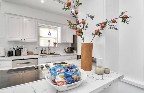 Sharpstown House | Pool Oasis 4-bedroom in fantastic Houston near 59/Galleria/NRG stadium