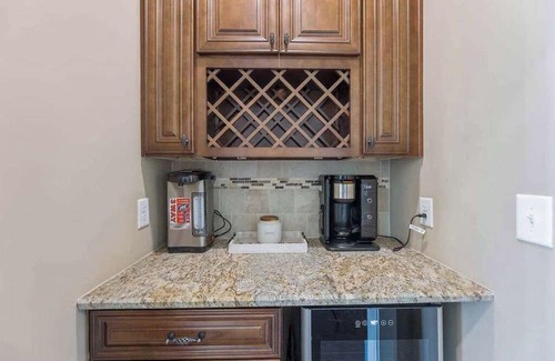 Northeast Raleigh House | Elegant 4-Bedroom North Raleigh Retreat