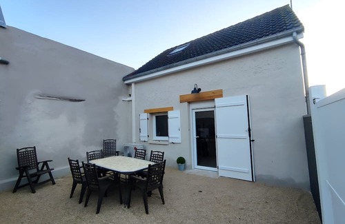 Contres House | Gîte "Le Clos Controis" with Air Conditioning