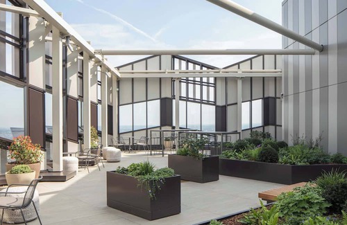 Fairfield Apartment | StayCozy in Croydon S