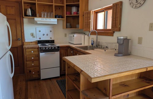 Los Alamos Apartment | Los Alamos Den - Short Term Rental