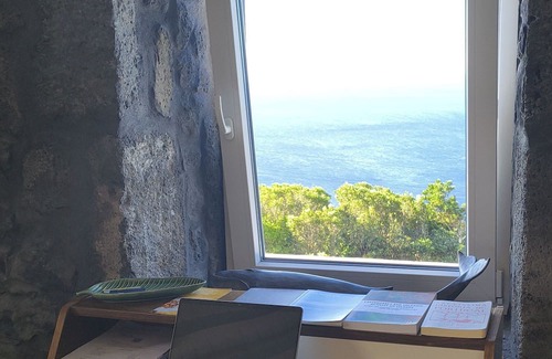 Lajes do Pico Cottage | BIOMA Adega - Gourmet Stay