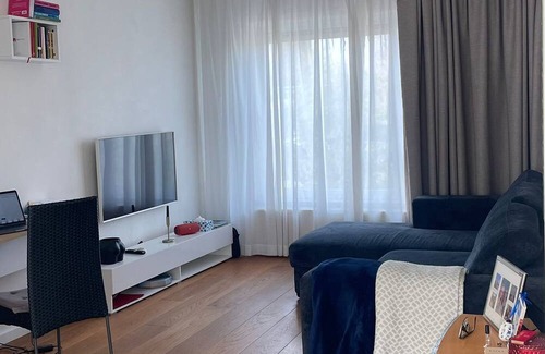 Middenmeer Apartment | Modern 2-Bedroom Apartment in the Heart of Watergraafsmeer, Amsterdam.