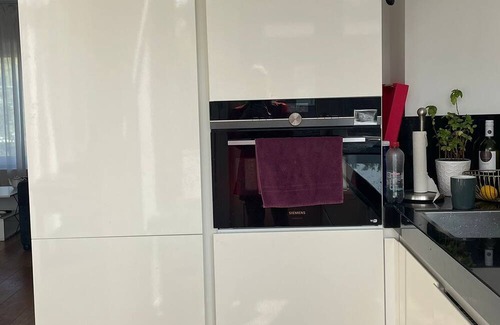 Middenmeer Apartment | Modern 2-Bedroom Apartment in the Heart of Watergraafsmeer, Amsterdam.